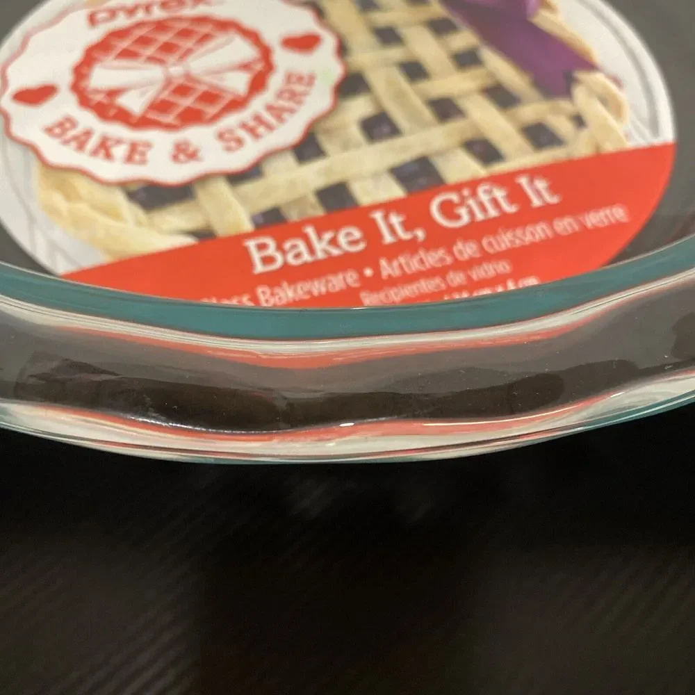 New Clear Pie‎ Pyrex Glass Bakeware Bake and Share 9.5